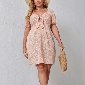 Peekaboo Front Knot Ditsy Floral Puff Sleeve Dress Size 4X‎